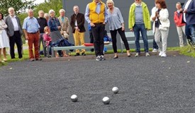 Spass beim ersten Boulespiel auf der neuen Anlage